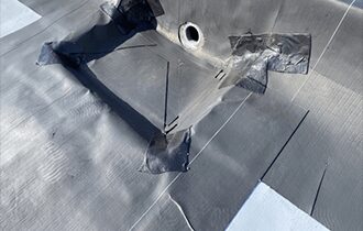 防水工事作業の様子